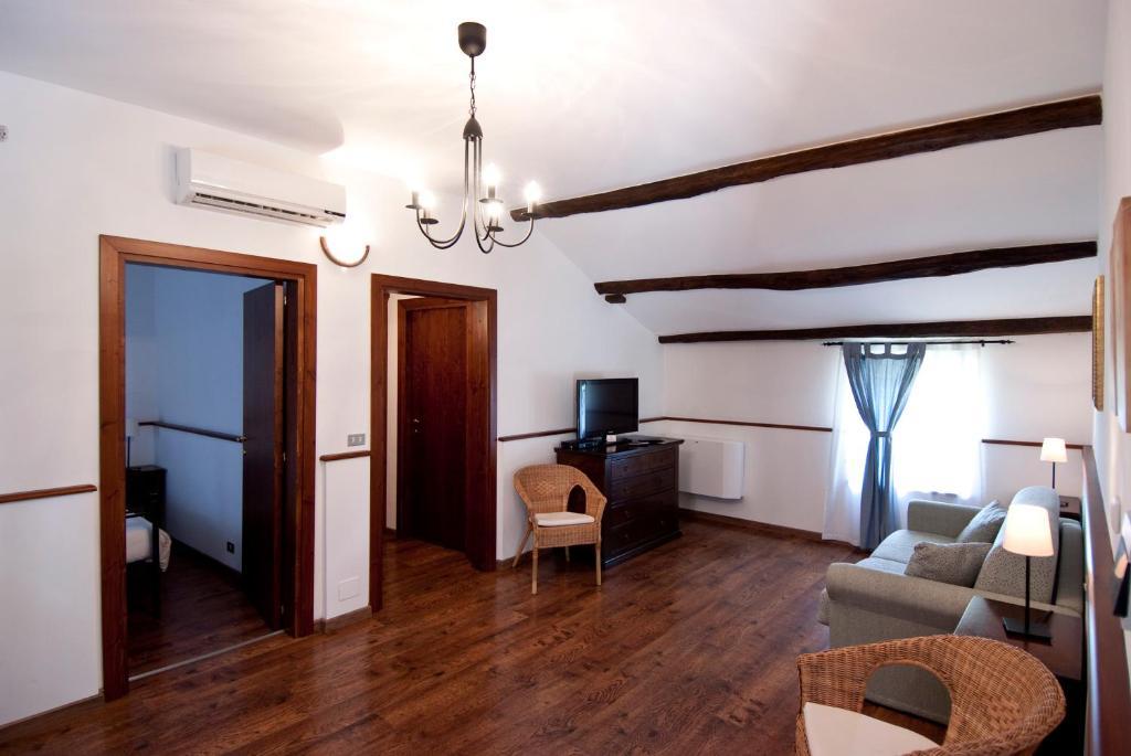 Agriturismo Villa Irelli Castellalto Room photo